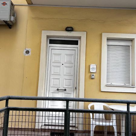 Central Single Room Ground Floor Iraklio Exterior foto